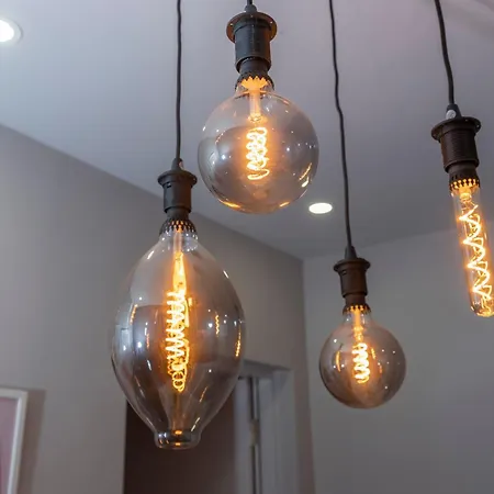 شقة Modern In The Heart Of مدليسبره