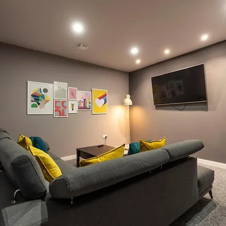 Medium On Linthorpe Road, With Free Wifi, Free Private Parking, Smart Tv & Self-catering Kitchen Διαμέρισμα *